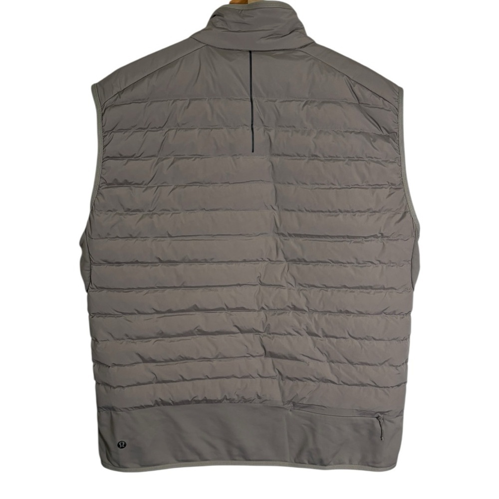Lululemon Down For it All Puffer Vest Size XL - Picture 2 of 9
